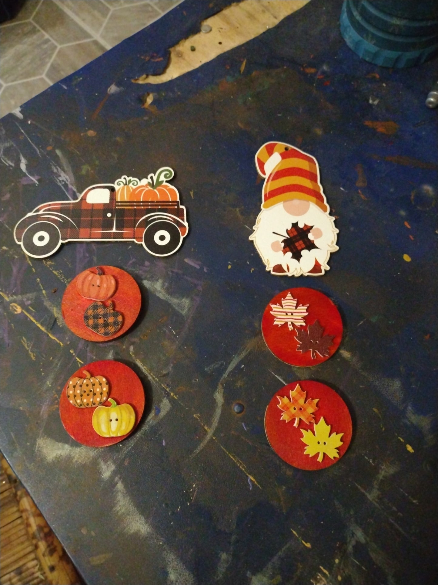 Face Plates for Paper Towel Holders